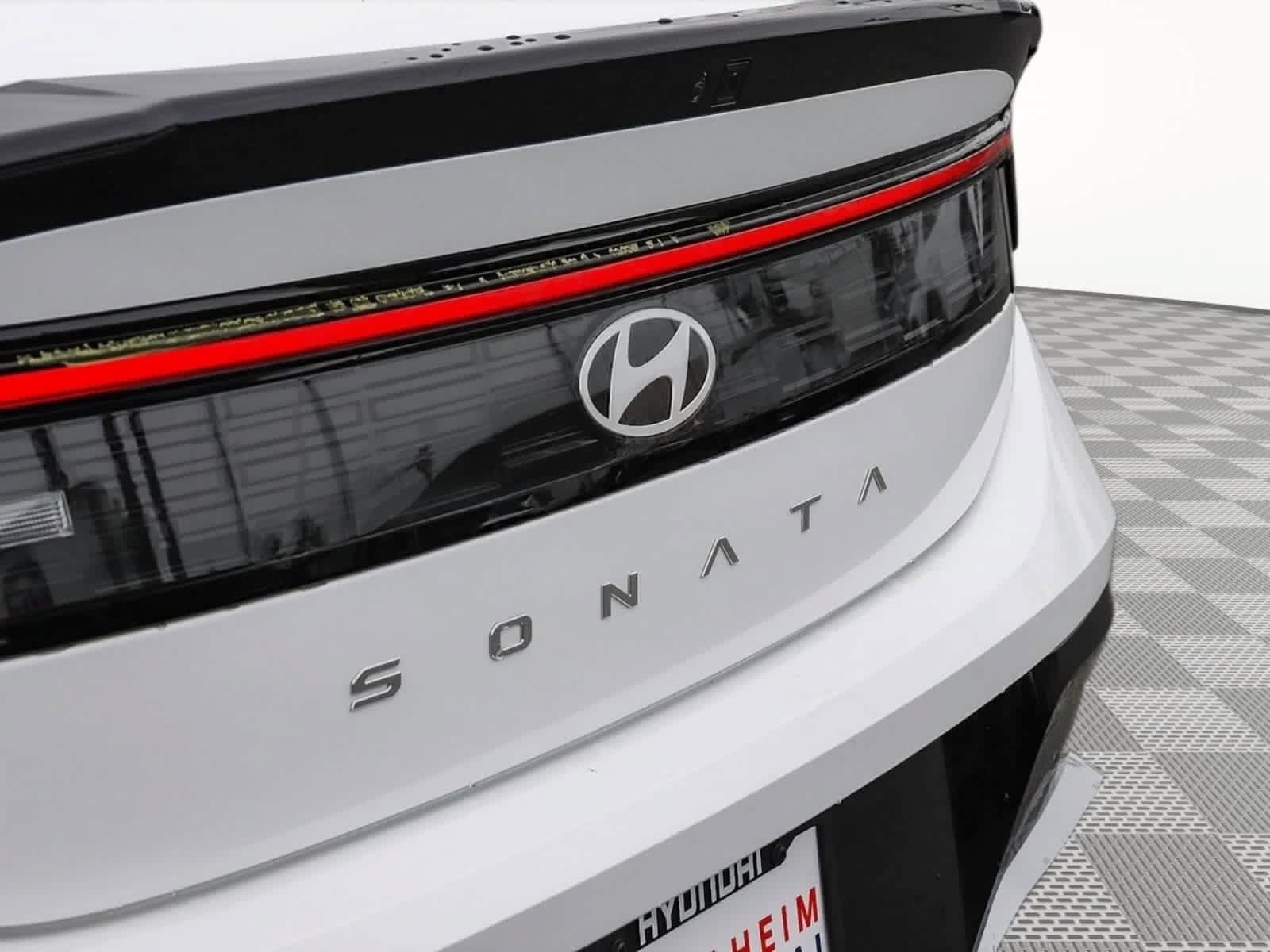 New 2026 Hyundai Sonata SEL FWD image 12