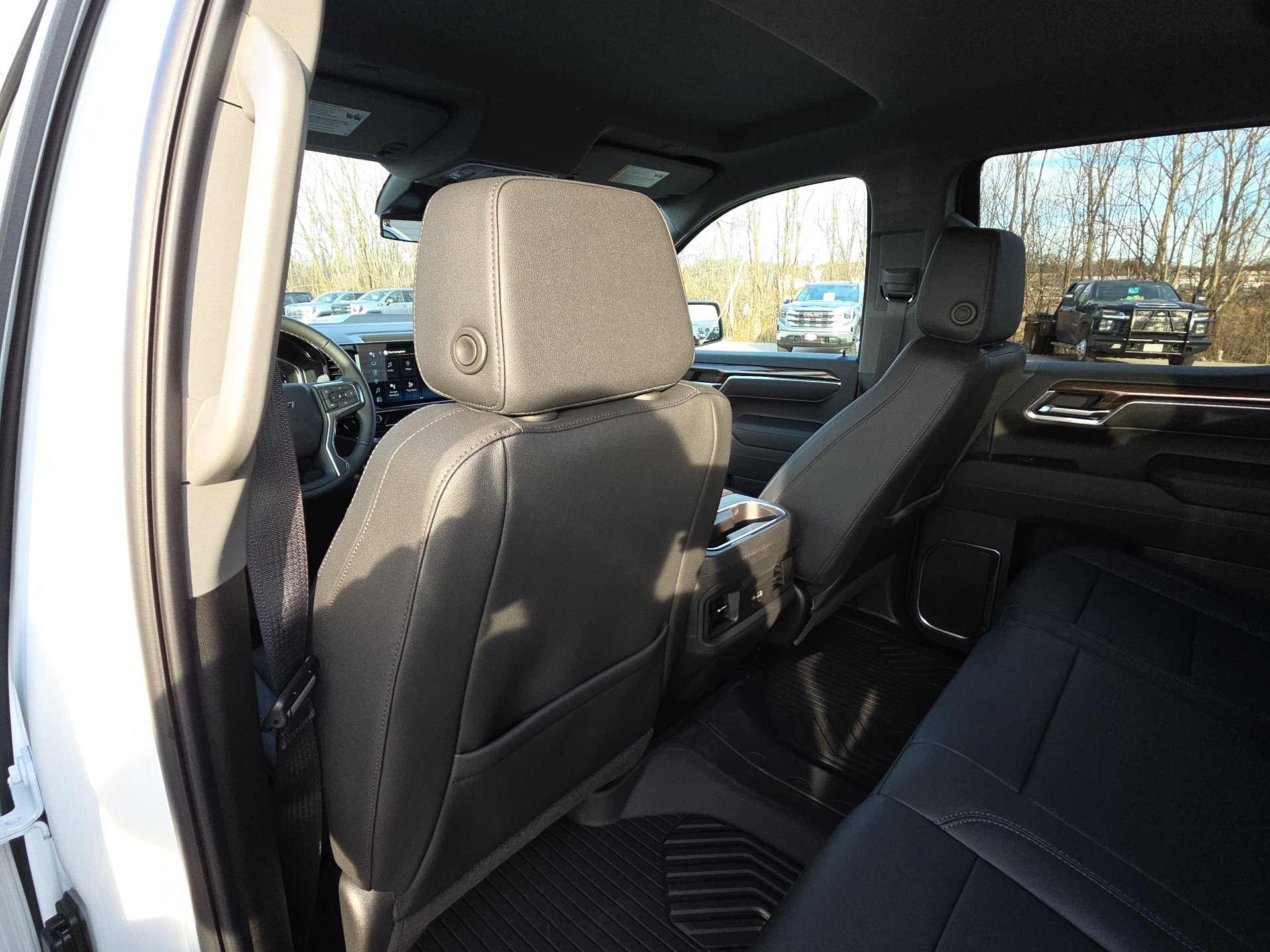 New 2026 Chevrolet Silverado 1500 LT Trail Boss w/ Convenience Package II image 28