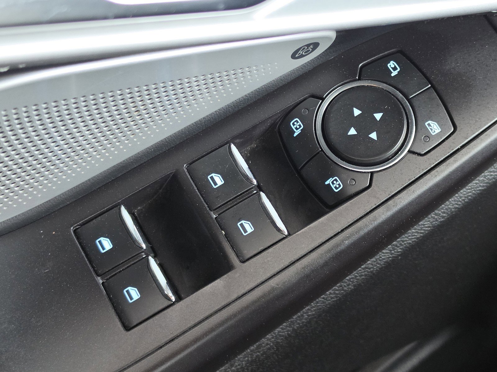 Used 2020 Ford Explorer ST w/ Premium Technology Package image 16