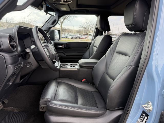 Certified 2024 Toyota Land Cruiser Base image 28