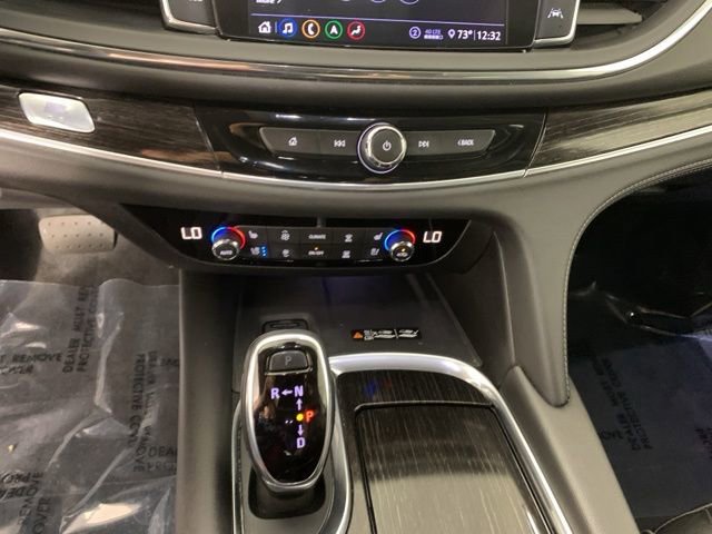 Used 2021 Buick Enclave Avenir w/ Avenir Technology Package AWD/4WD image 25