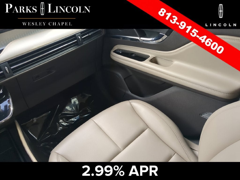 Certified 2023 Lincoln Corsair FWD image 14