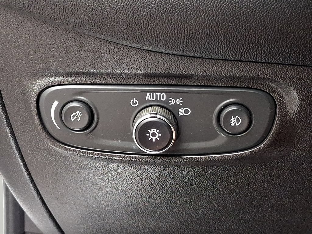 Used 2020 Chevrolet Equinox Premier AWD/4WD image 29