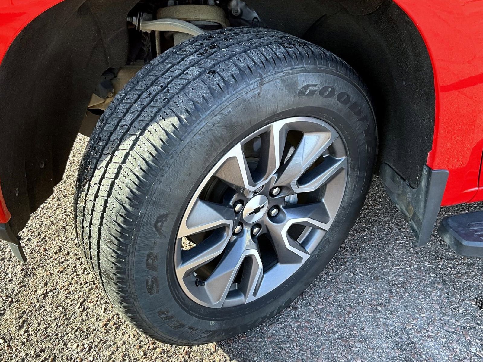 Used 2020 Chevrolet Silverado 1500 RST image 23