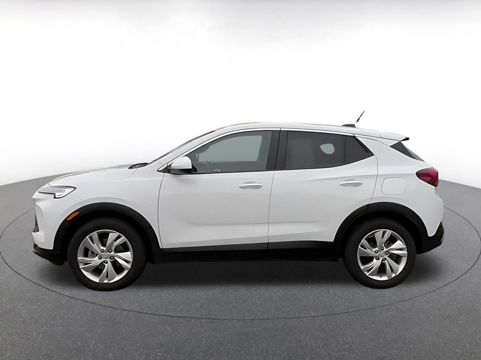 Used 2025 Buick Encore GX Preferred image 9