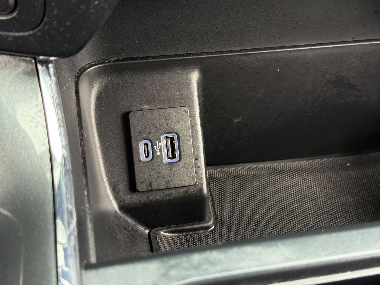 Used 2022 Ford F150 XLT w/ Equipment Group 302A High AWD/4WD image 40