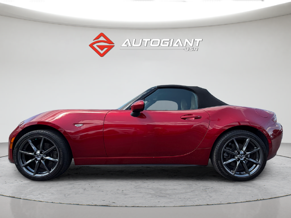 Used 2017 MAZDA MX-5 Miata Grand Touring RWD image 5