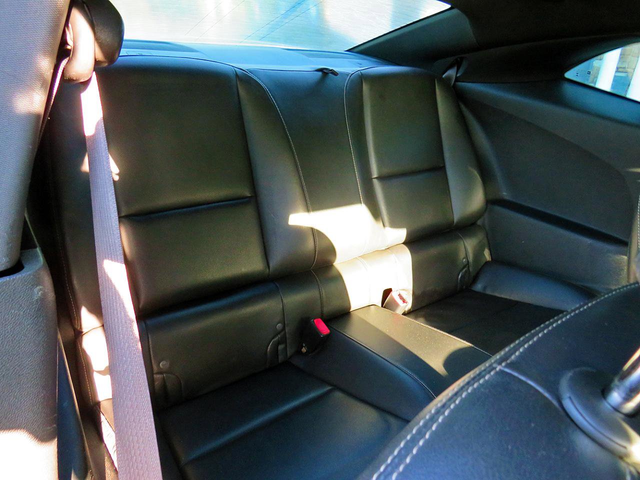 Used 2015 Chevrolet Camaro SS w/ RS Package RWD image 18