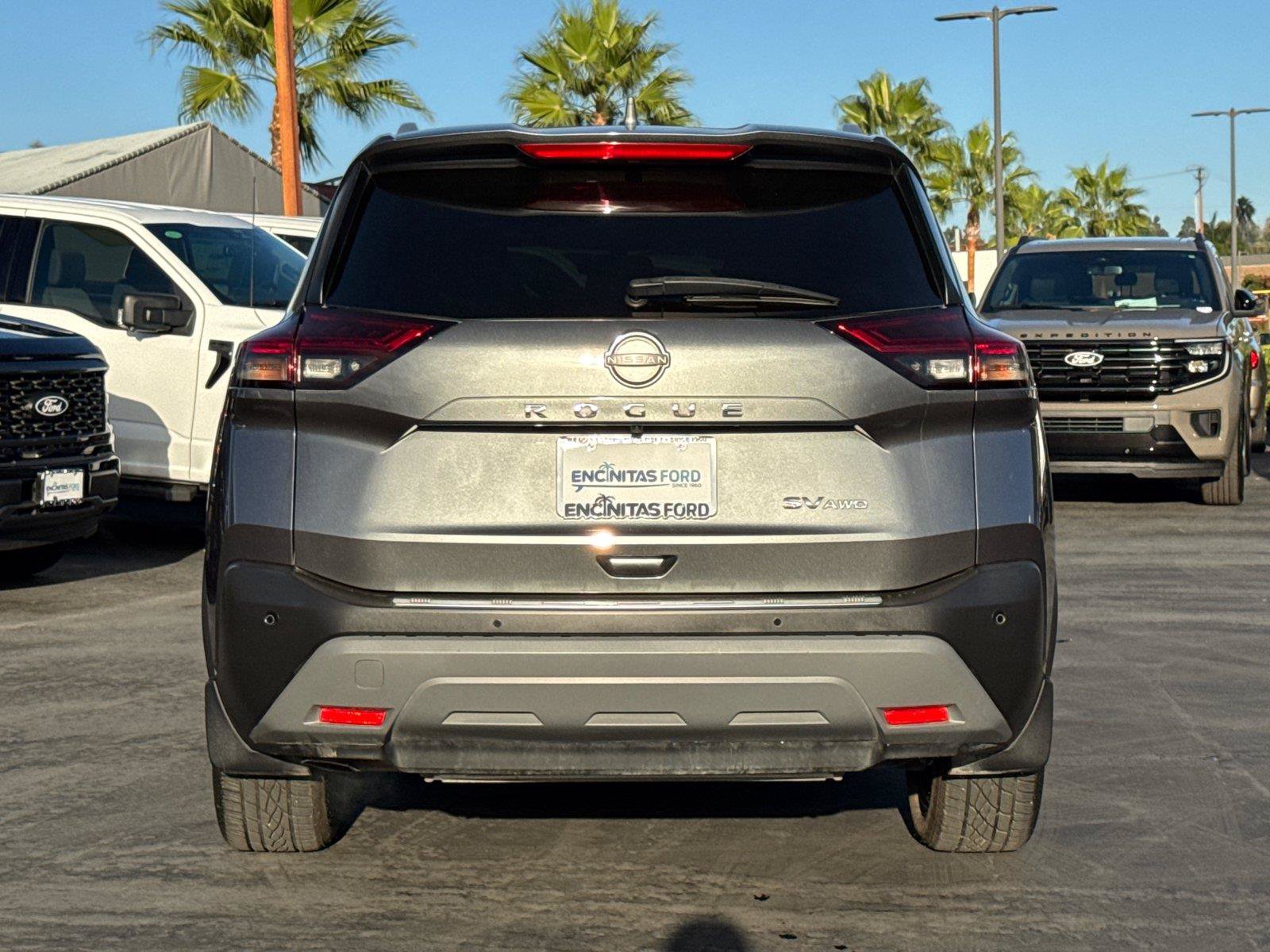 Used 2023 Nissan Rogue SV w/ SV Premium B Package AWD/4WD image 12