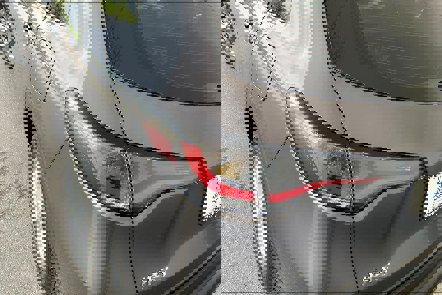 Used 2025 Honda HR-V LX image 28