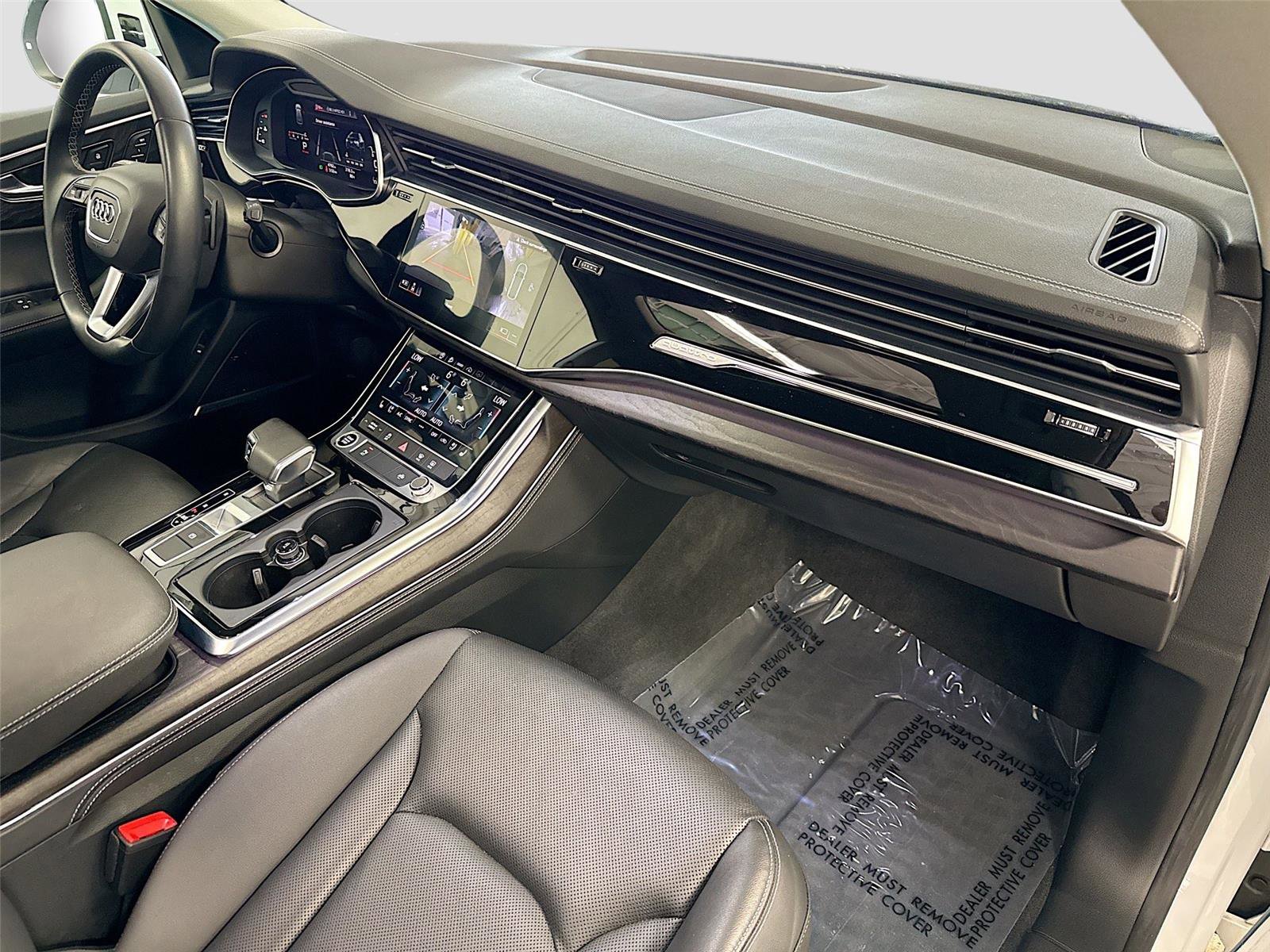 Certified 2023 Audi Q8 Premium Plus w/ Premium Plus Package image 31