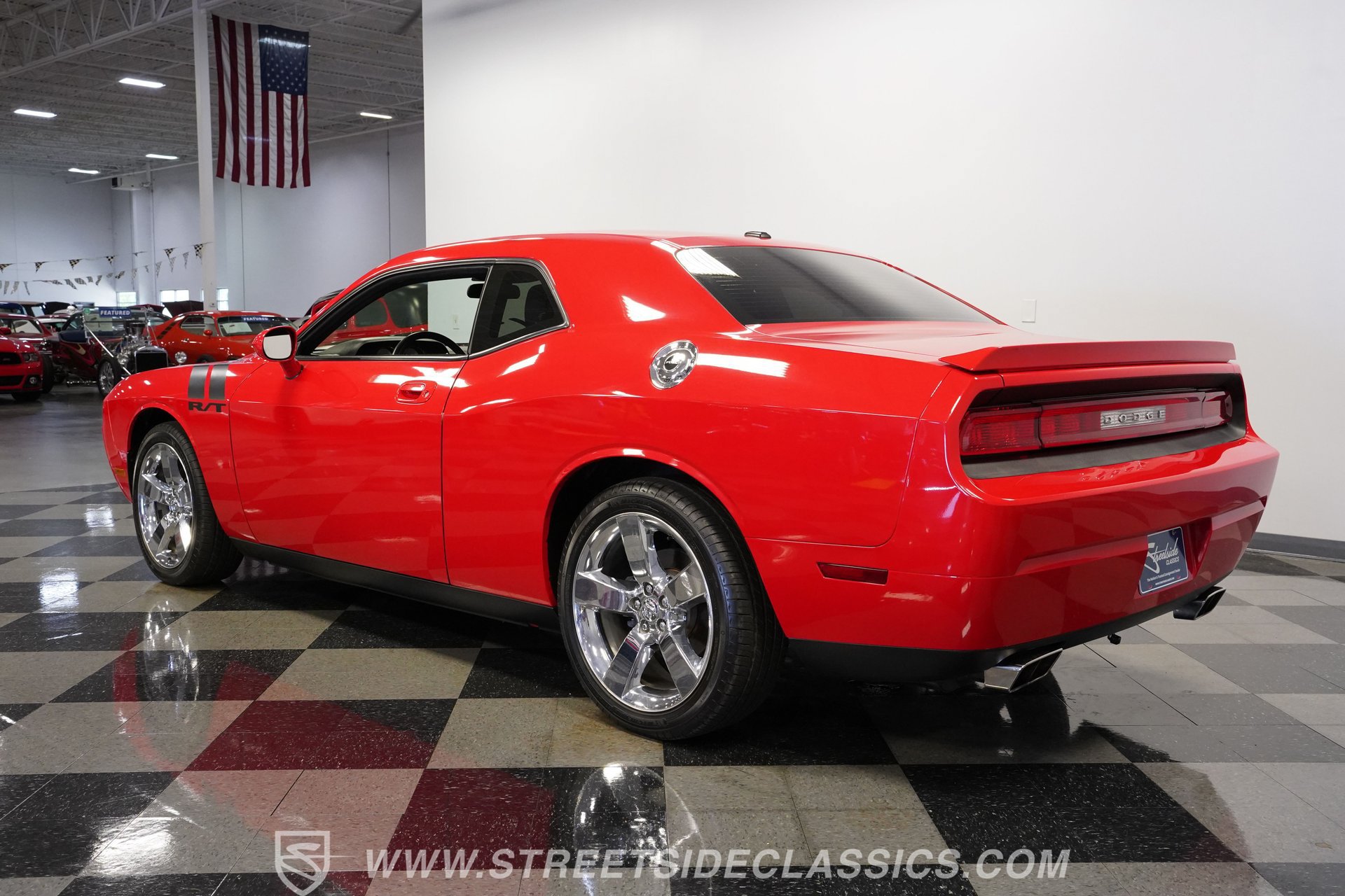 Used 2009 Dodge Challenger R/T RWD image 10