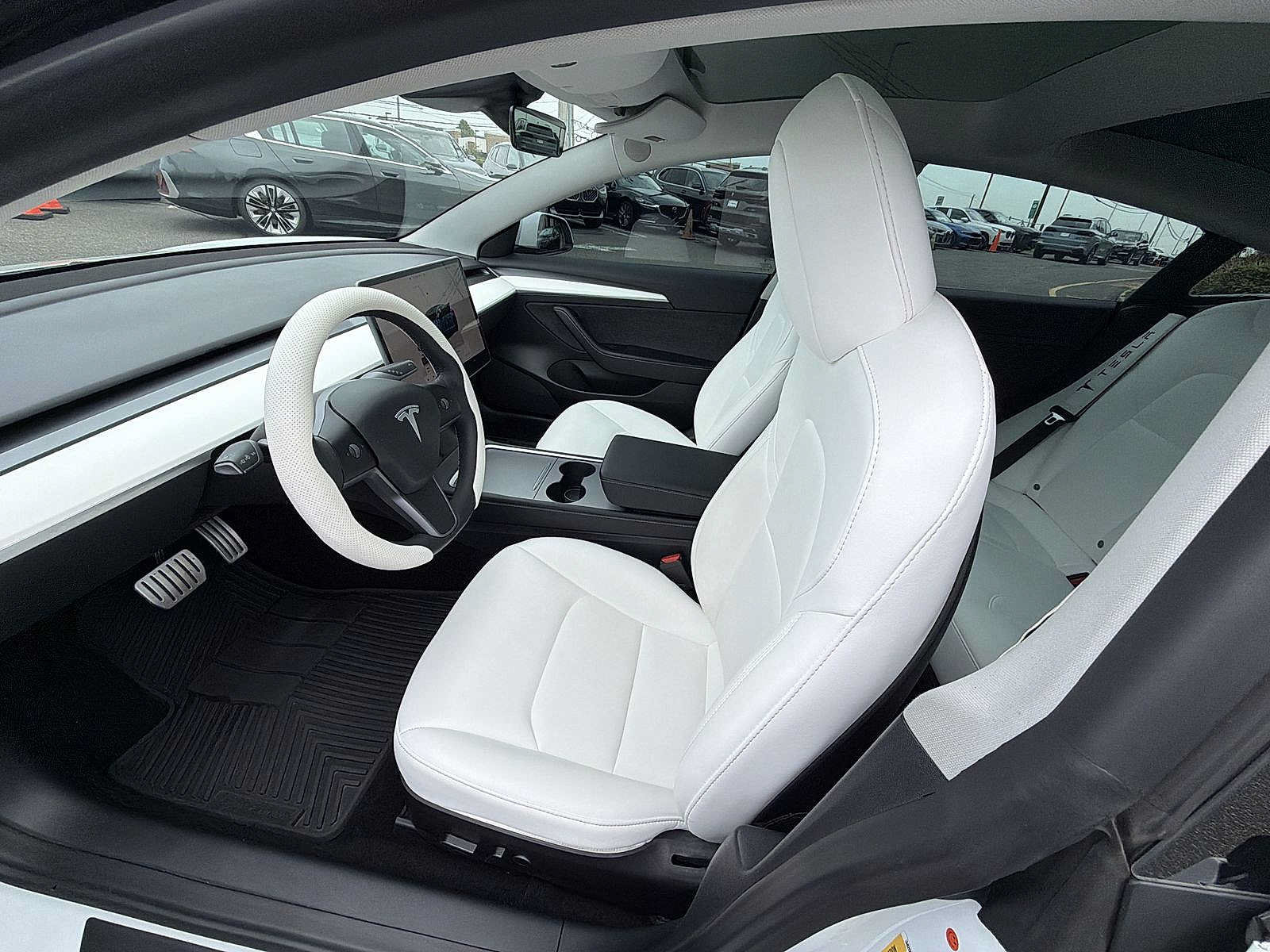 Used 2022 Tesla Model 3 Performance AWD/4WD image 10