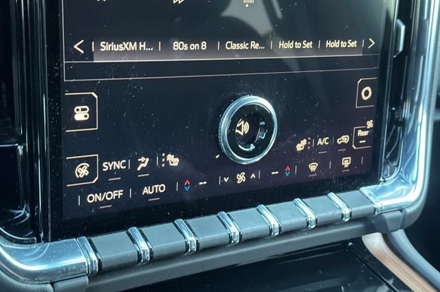 Used 2025 GMC Yukon Denali image 21