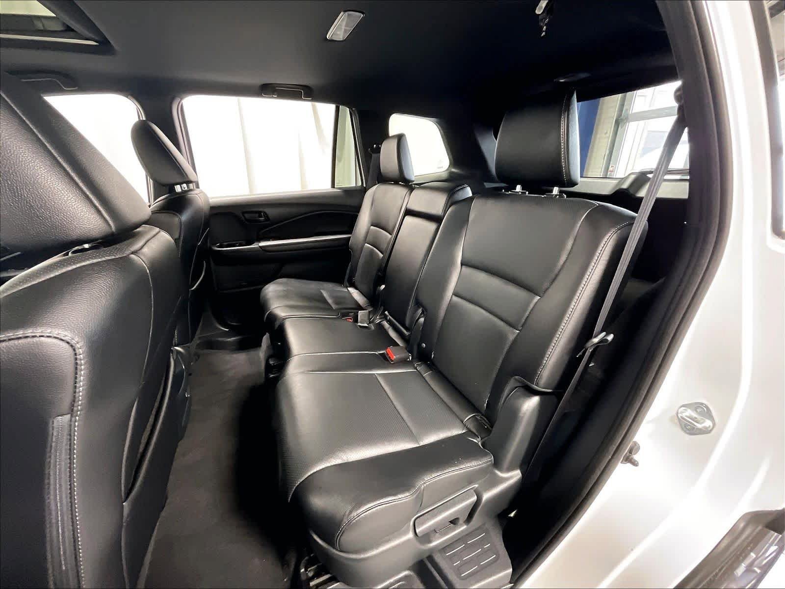 Used 2023 Honda Passport EX-L image 15