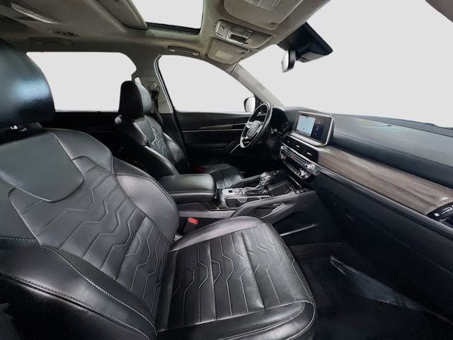 Certified 2022 Kia Telluride SX w/ SX Prestige Package image 32