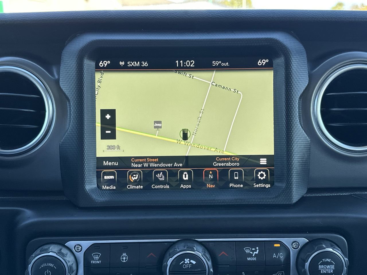 Used 2022 Jeep Wrangler Unlimited Rubicon 4xe w/ Cold Weather Group image 4