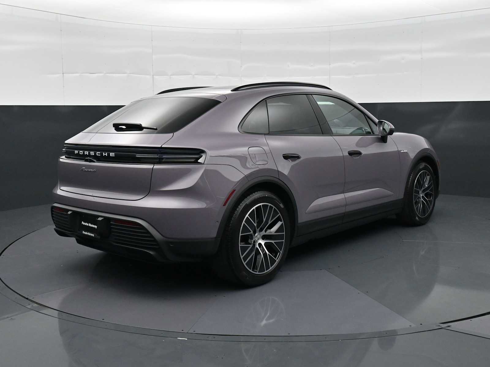 New 2026 Porsche Macan 4 Electric AWD/4WD image 25