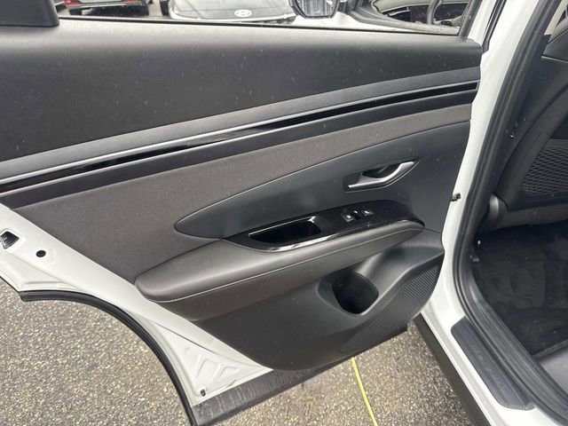 Certified 2022 Hyundai Tucson Limited image 19