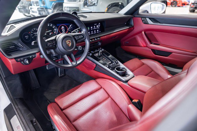 Used 2024 Porsche 911 Targa 4S w/ Premium Package image 14