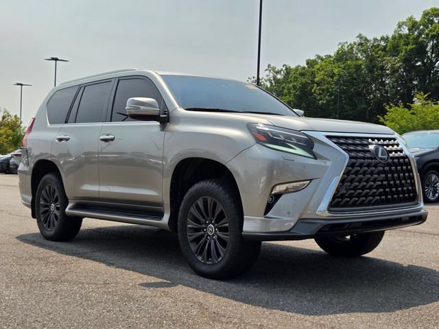 Used 2022 Lexus GX 460 Premium w/ Accessory Package AWD/4WD image 7