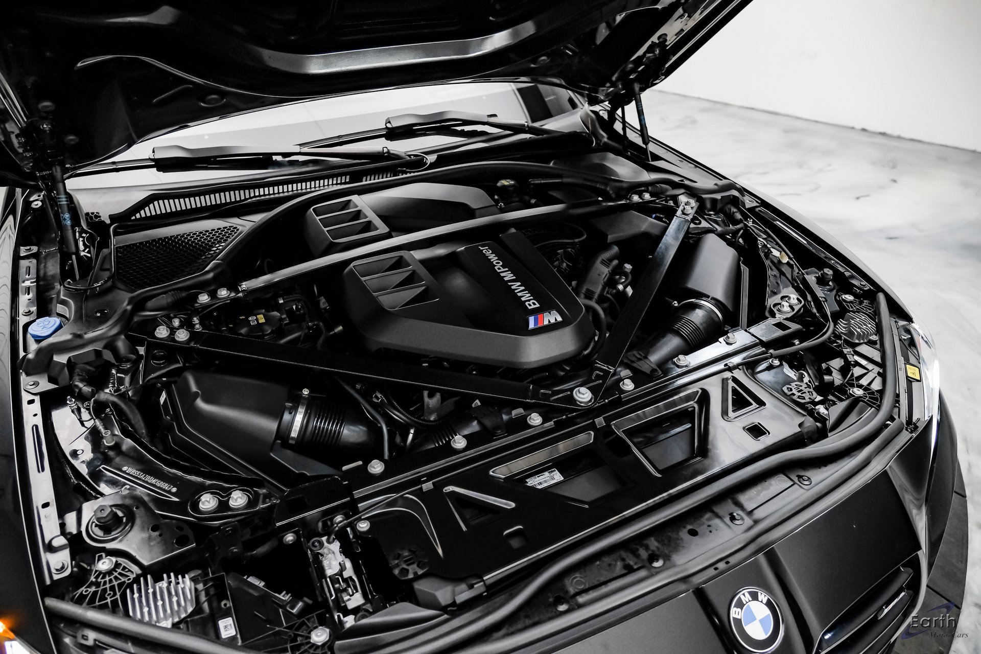 Used 2021 BMW M4 Coupe w/ Executive Package image 89