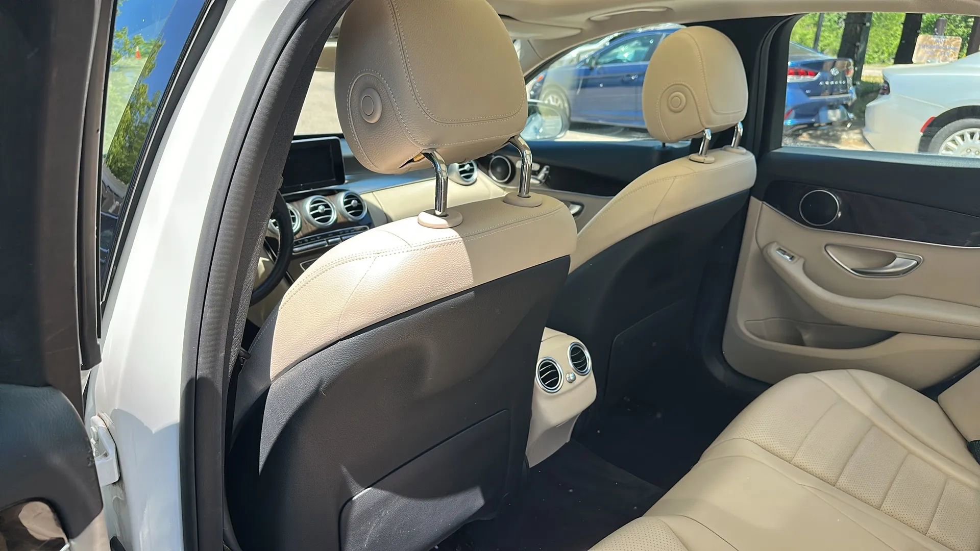 Used 2017 Mercedes-Benz C 300 Sedan w/ Premium 1 Package image 17