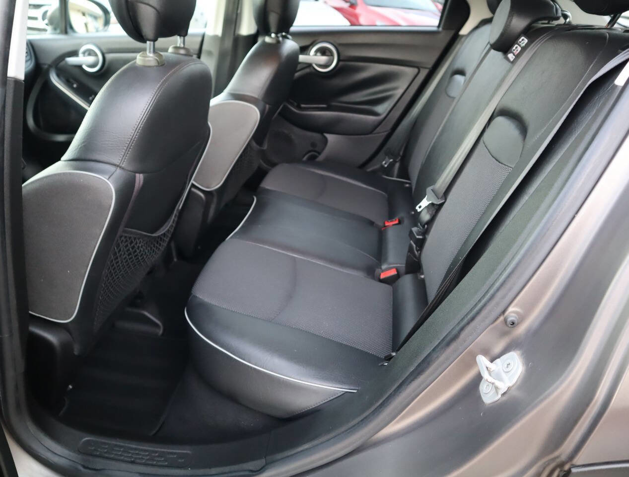 Used 2016 FIAT 500X Trekking image 24