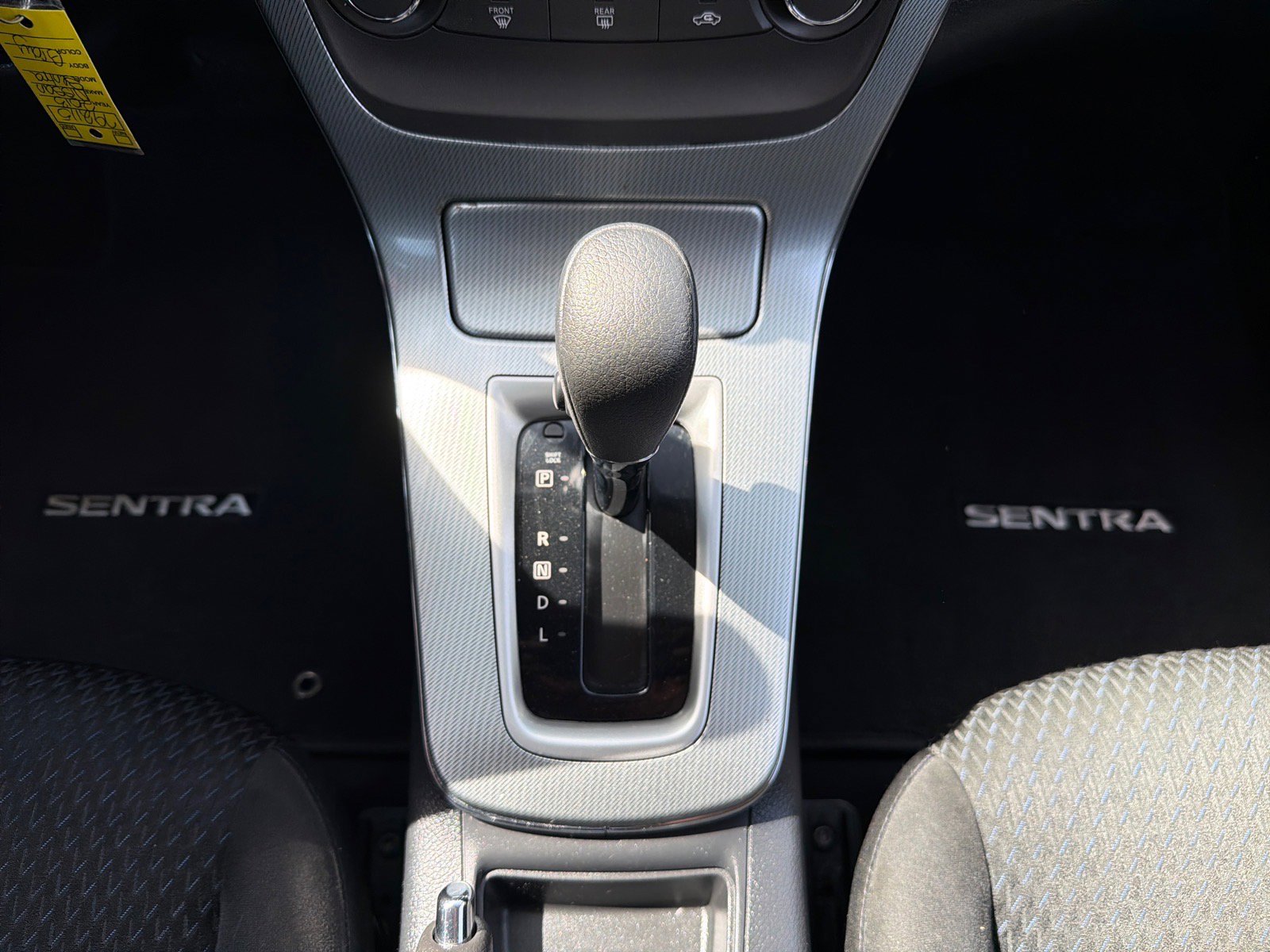 Used 2013 Nissan Sentra SR FWD image 22