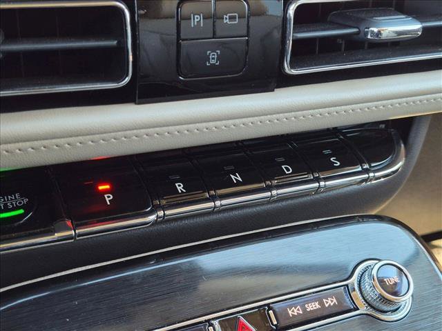 Used 2023 Lincoln Nautilus AWD image 12