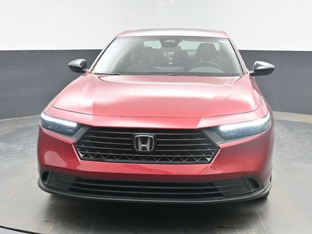 Used 2025 Honda Accord Sport image 3