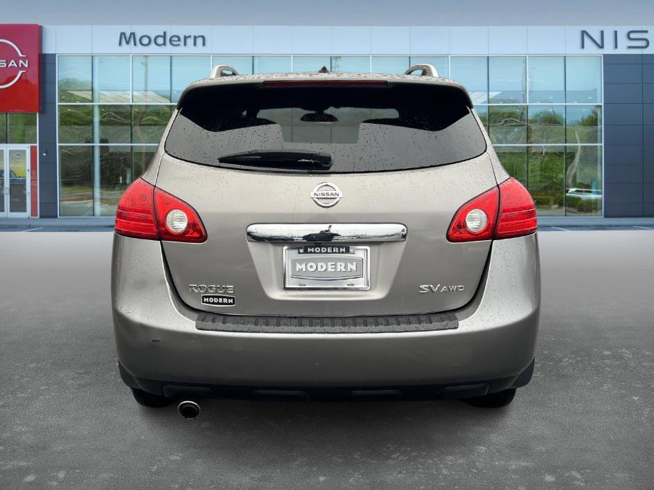 Used 2012 Nissan Rogue SV w/ Premium Pkg image 6