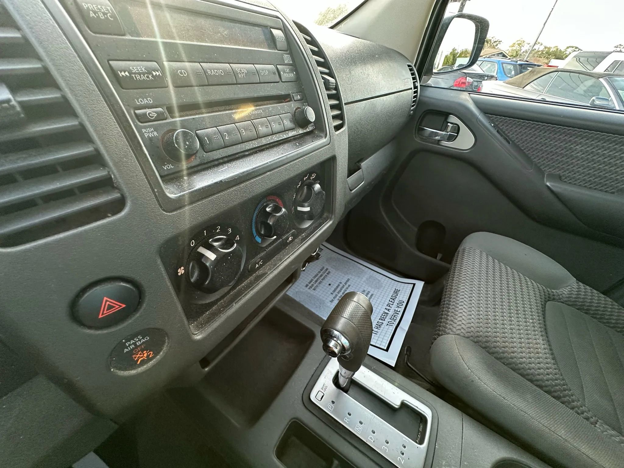 Used 2005 Nissan Frontier LE w/ (H02) Audio Pkg RWD image 17