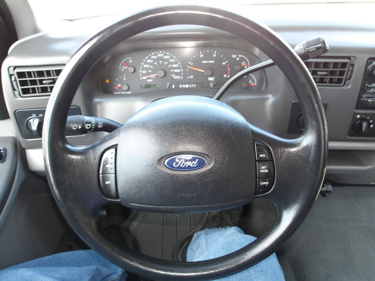 Used 2004 Ford F250 XLT AWD/4WD image 14