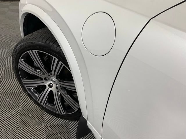 Certified 2025 Volvo XC90 T8 Ultra w/ Protection Package AWD/4WD image 42