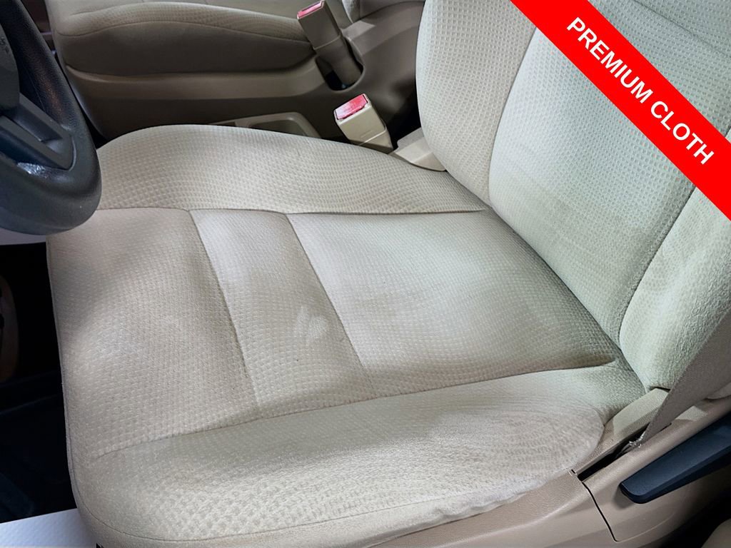Used 2014 Dodge Grand Caravan SE w/ Quick Order Package 29E SE FWD image 18
