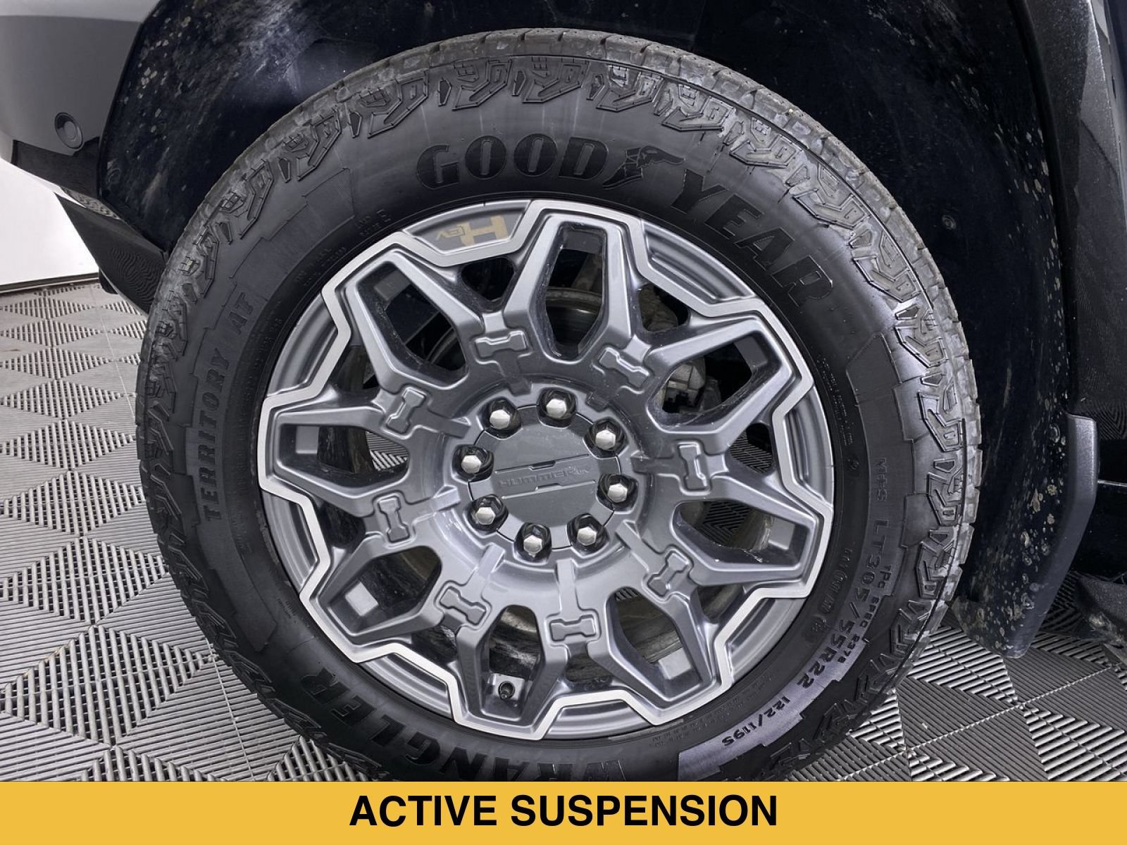 Certified 2025 GMC Hummer EV 3X AWD/4WD image 15
