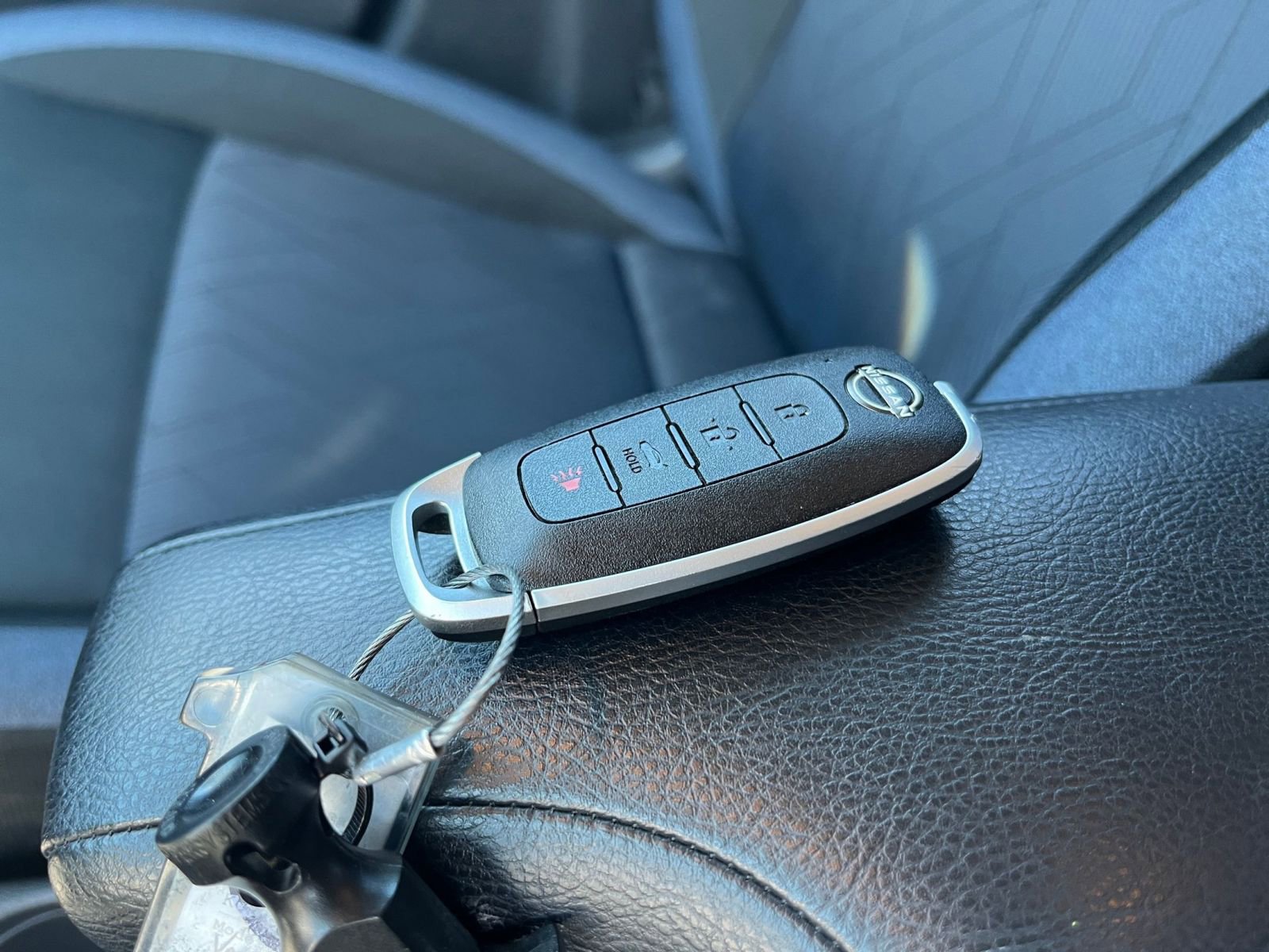 Used 2025 Nissan Versa SV image 21