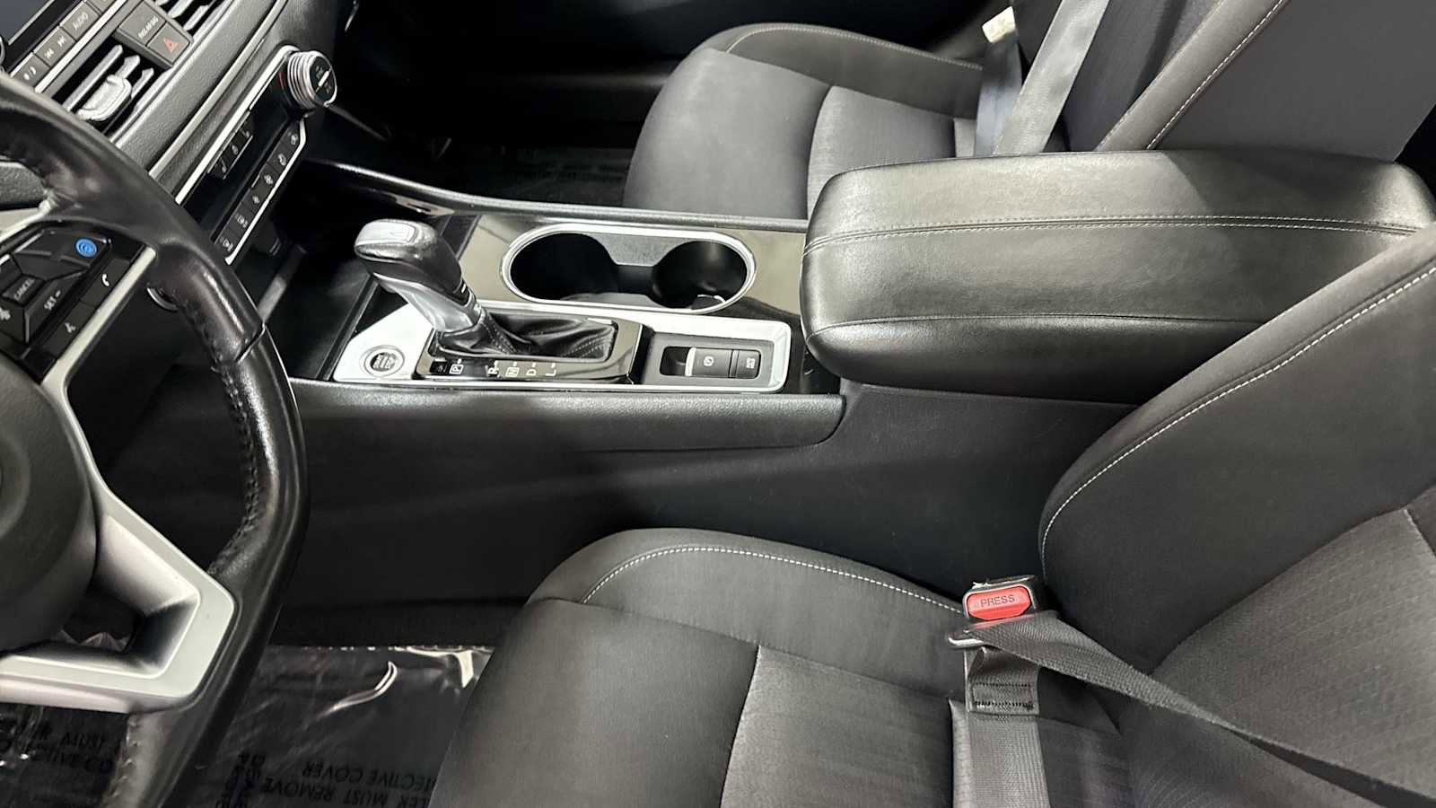 Used 2020 Nissan Altima 2.5 SV image 22