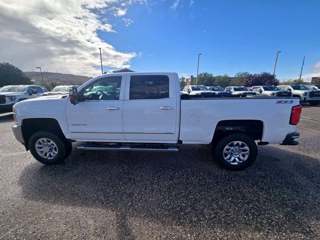 Used 2017 Chevrolet Silverado 3500 LTZ w/ Duramax Plus Package AWD/4WD image 10