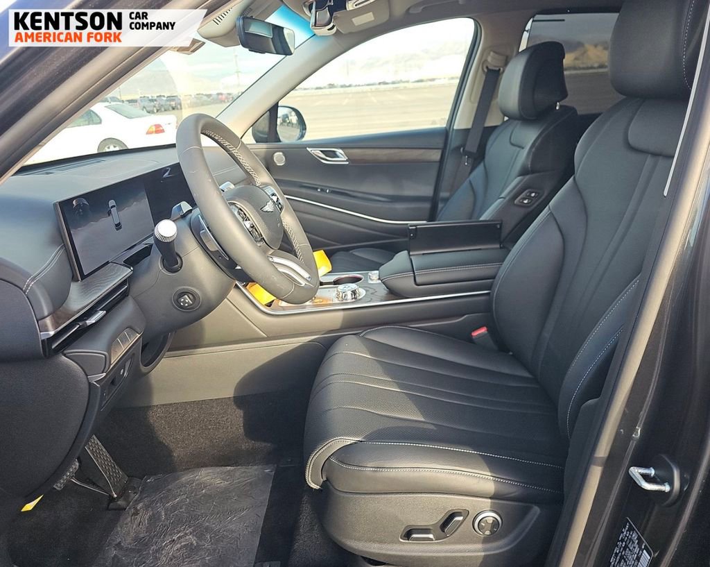 Used 2025 Genesis GV80 2.5T Select image 9