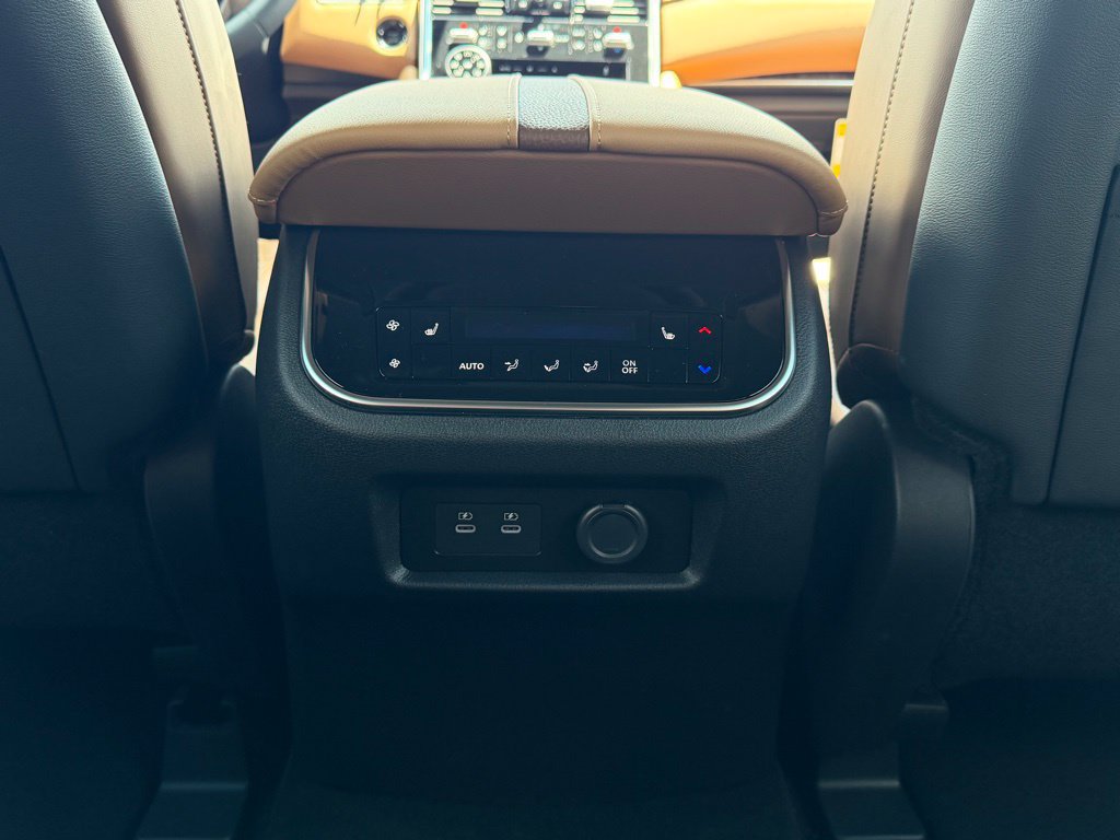 New 2026 Nissan Armada Platinum Reserve AWD/4WD image 21