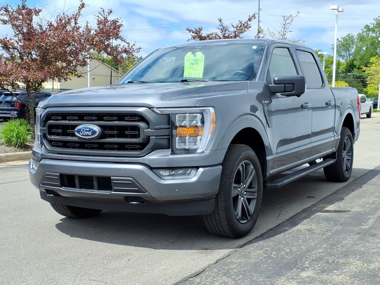 Used 2022 Ford F150 XLT w/ Equipment Group 302A High AWD/4WD image 3