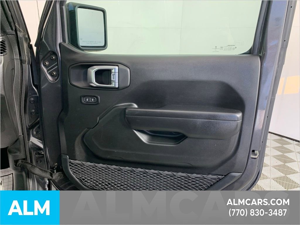 Used 2021 Jeep Wrangler Unlimited Rubicon w/ Dual Top Group image 36