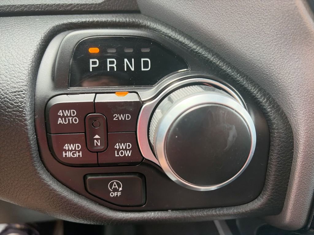 Used 2024 RAM 1500 Big Horn AWD/4WD image 22