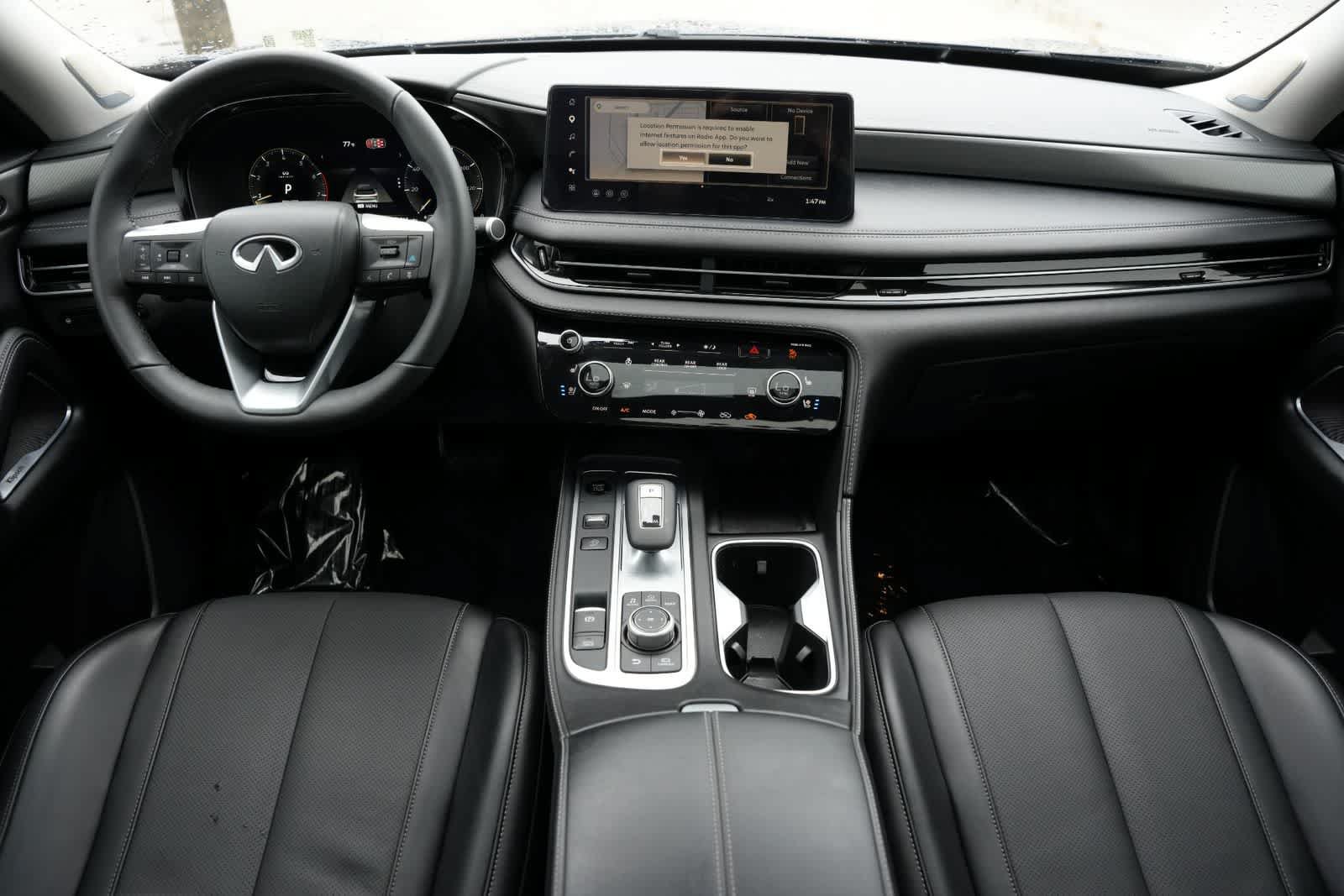 Certified 2026 INFINITI QX60 Luxe w/ Cargo Package FWD image 7