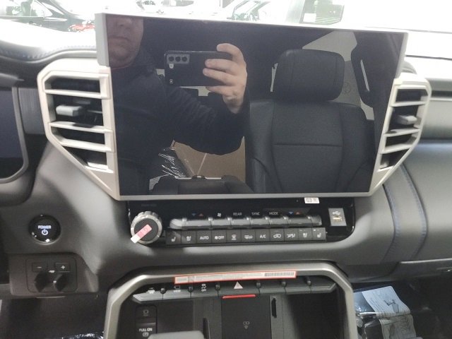 New 2026 Toyota Sequoia Platinum image 31