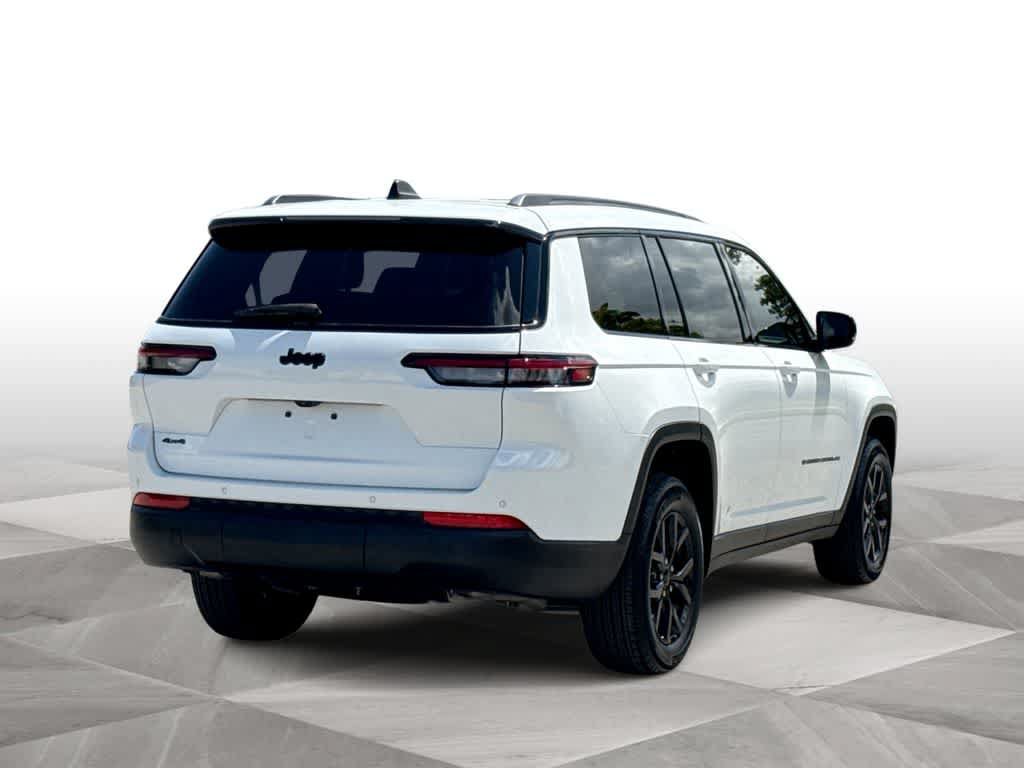 Used 2024 Jeep Grand Cherokee L Laredo AWD/4WD image 7