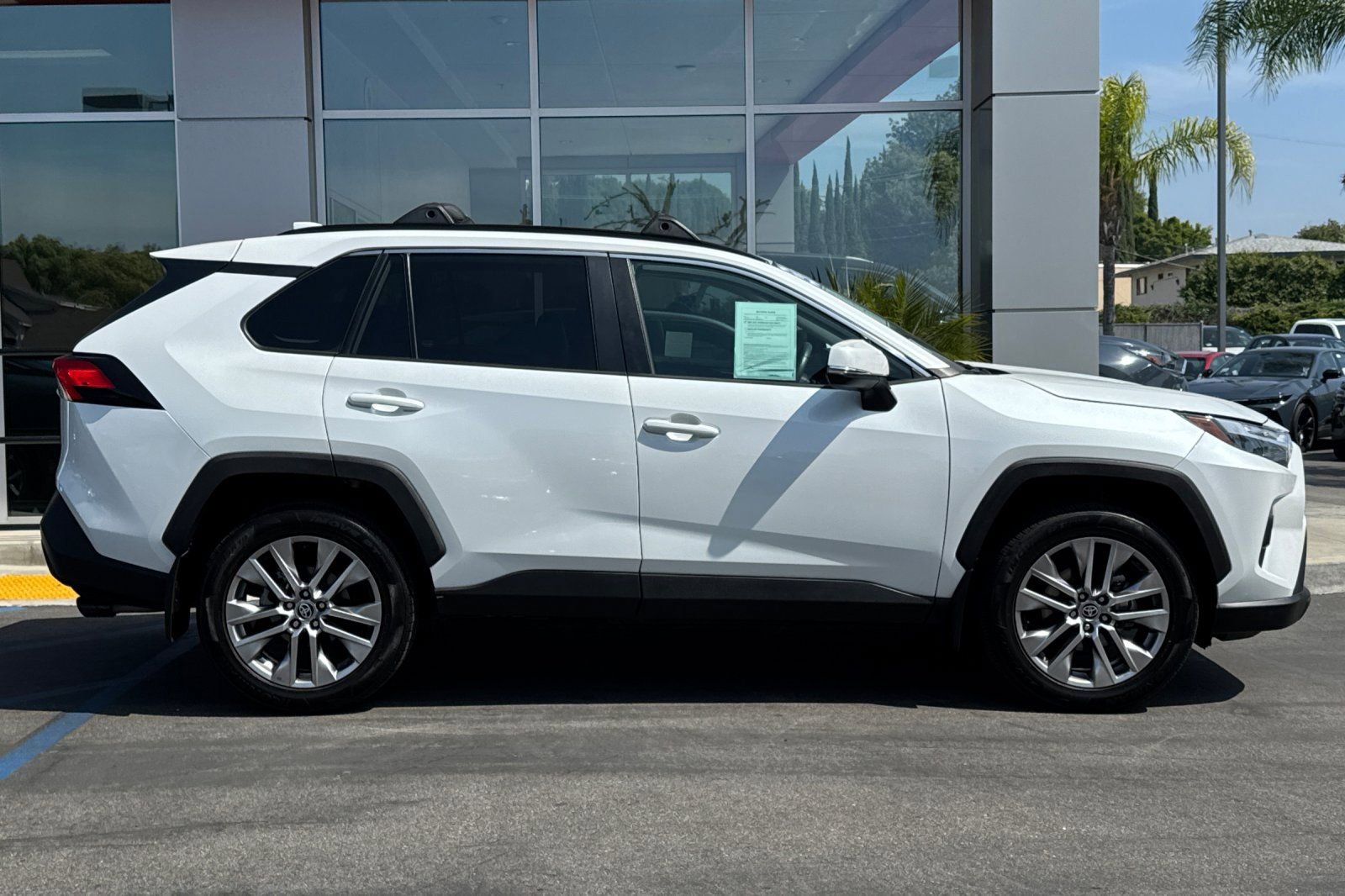 Certified 2023 Toyota RAV4 XLE Premium image 4