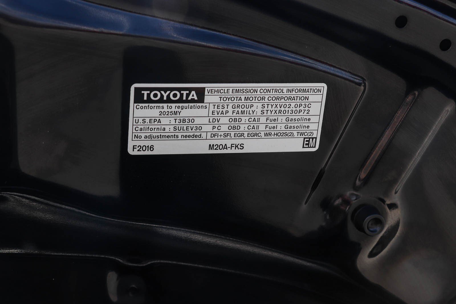 Certified 2025 Toyota Corolla LE image 28